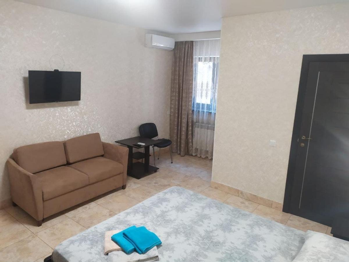 На Круговій Zaporizhia Ngoại thất bức ảnh