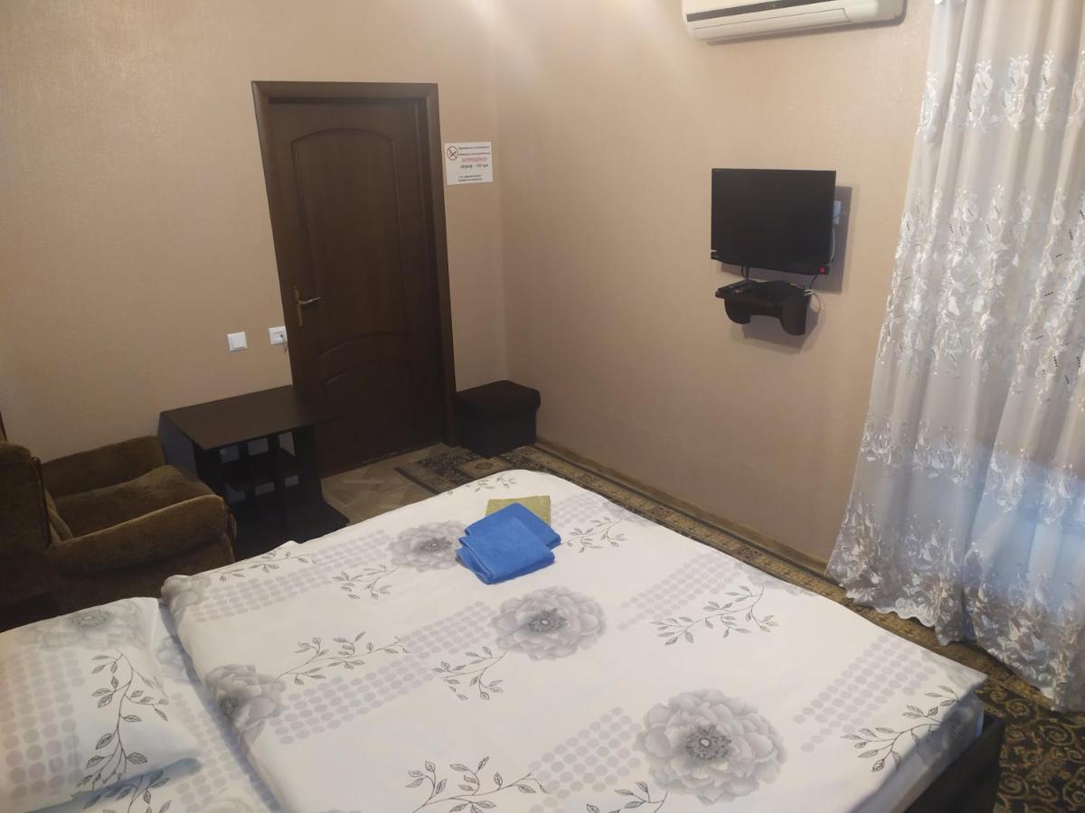 На Круговій Zaporizhia Ngoại thất bức ảnh