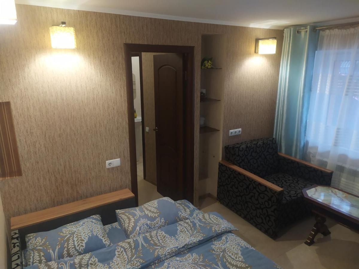 На Круговій Zaporizhia Ngoại thất bức ảnh