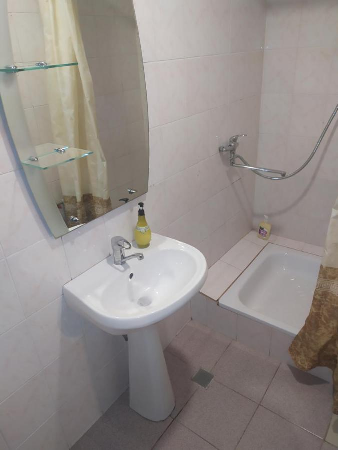 На Круговій Zaporizhia Ngoại thất bức ảnh