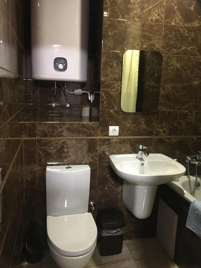 На Круговій Zaporizhia Ngoại thất bức ảnh