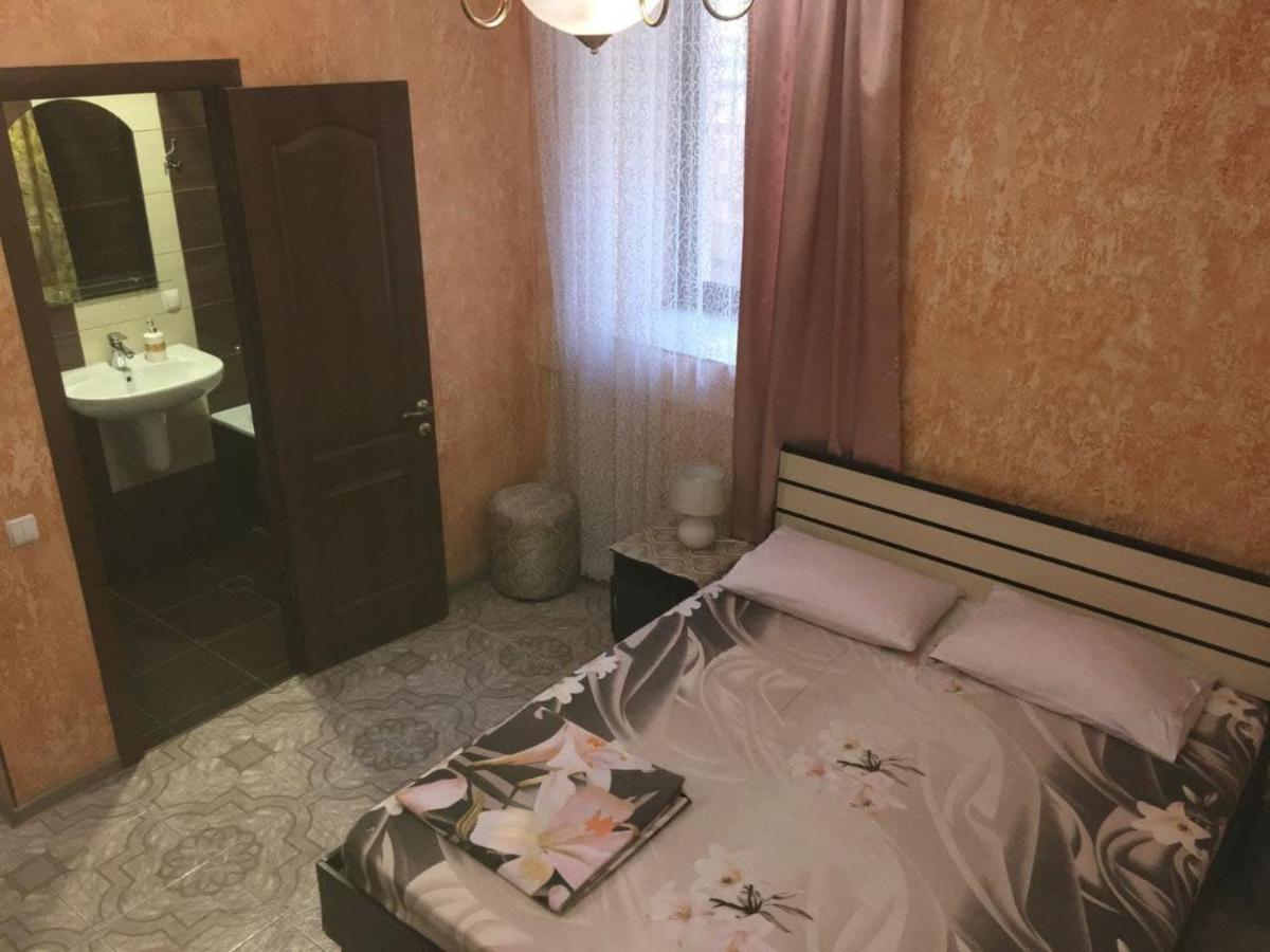 На Круговій Zaporizhia Ngoại thất bức ảnh